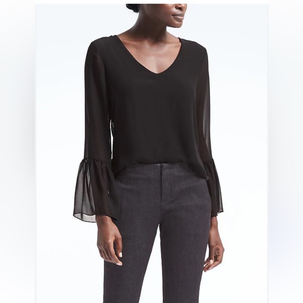 Banana Republic Black Bell Sleeve Chiffon Sheer Overlay Long Sleeve Blouse Sz M